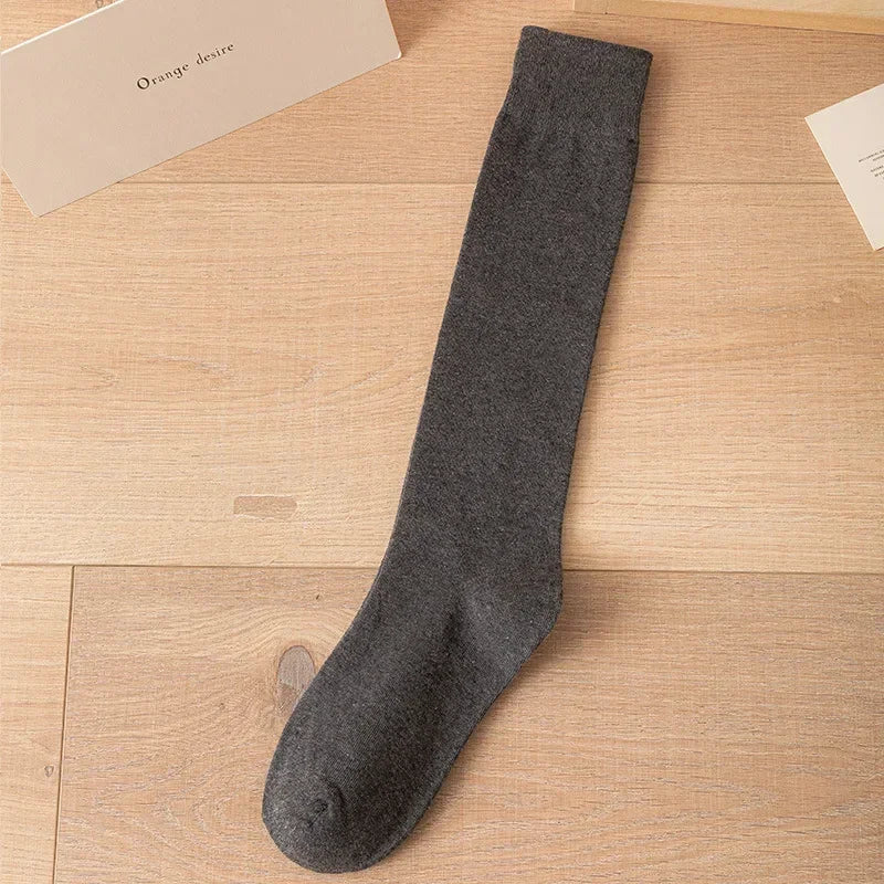 Calcetines hasta la rodilla de algodón para mujer, calcetines largos sexis Jk, calcetines hasta la pantorrilla sólidos en blanco y negro, moda japonesa coreana, cálidos y suaves para invierno AANHORA-SHOPPING