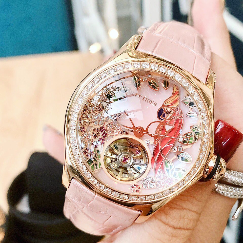 Women's Crystal Parrot Waterproof Watches AANHORA-SHOPPING
